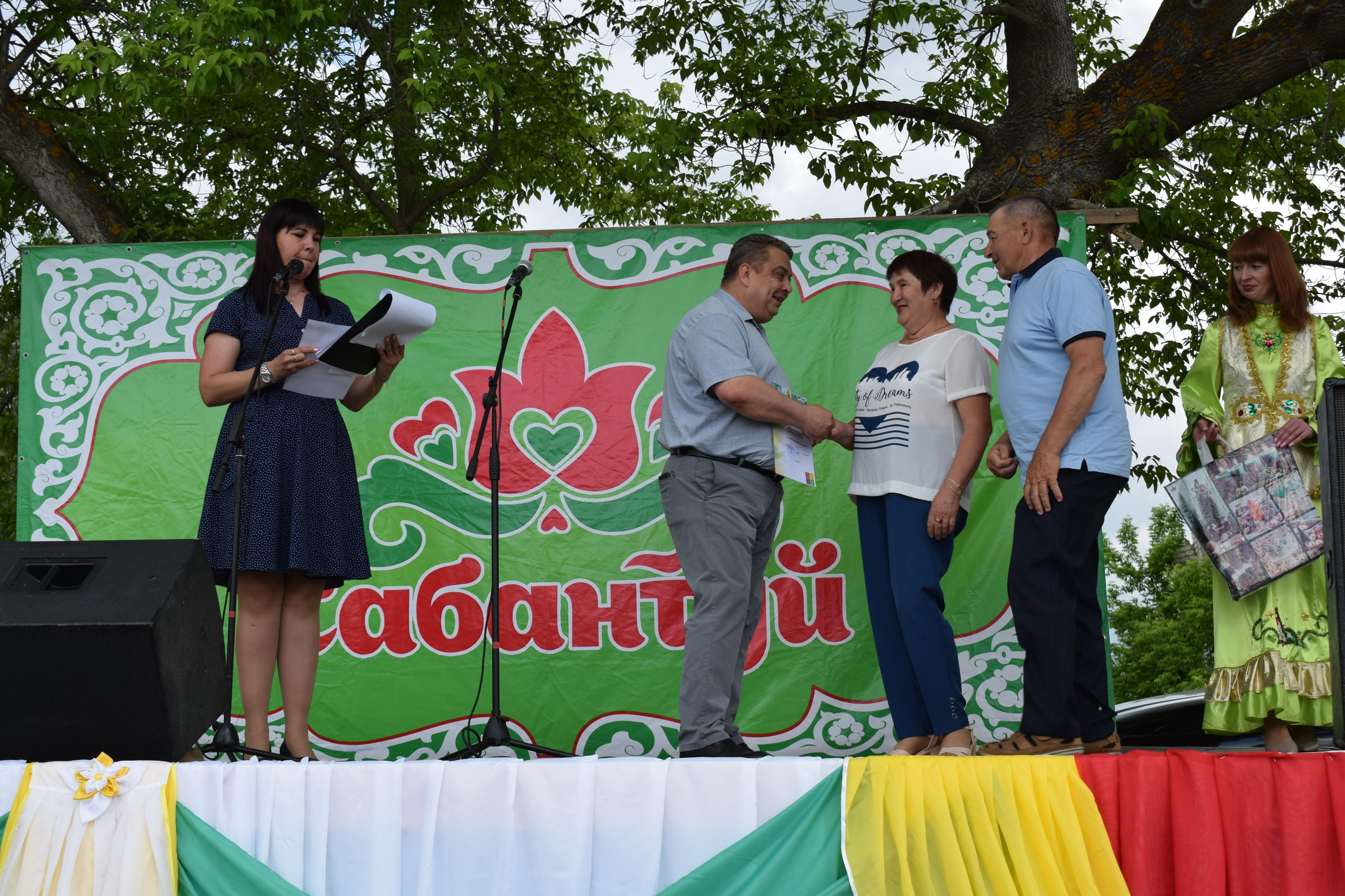 8 июня в Калде состоялся районный татарский национальный праздник Сабантуй.