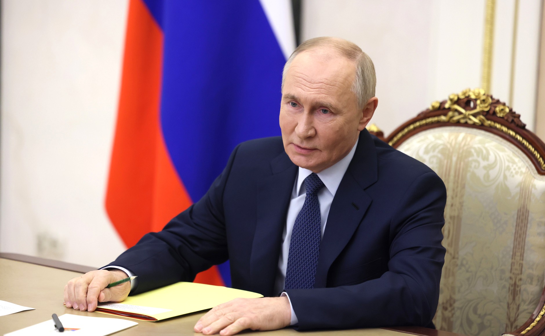 Телефонный разговор с Президентом переходного периода Сирийской Арабской Республики Ахмедом Шараа.