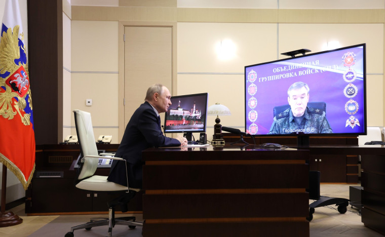 Встреча с начальником Генштаба ВС РФ Валерием Герасимовым. Встреча с начальником Генштаба ВС РФ Валерием Герасимовым.