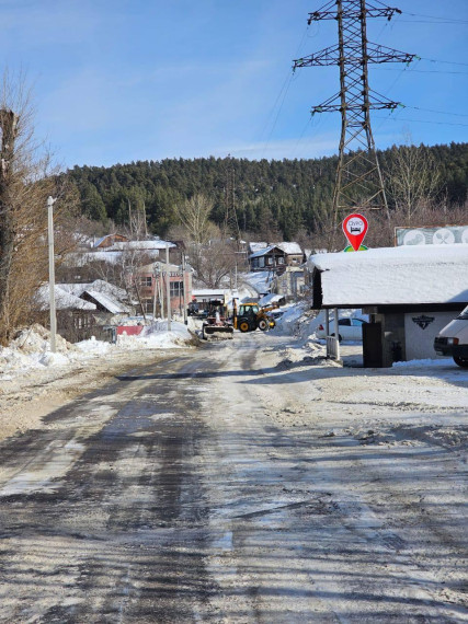 Движение автотранспорта по переулку Свердлова открыто.