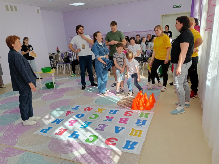 В Международный день семьи в детском саду «Ладошки» прошло районное мероприятие «Форт Боярд».