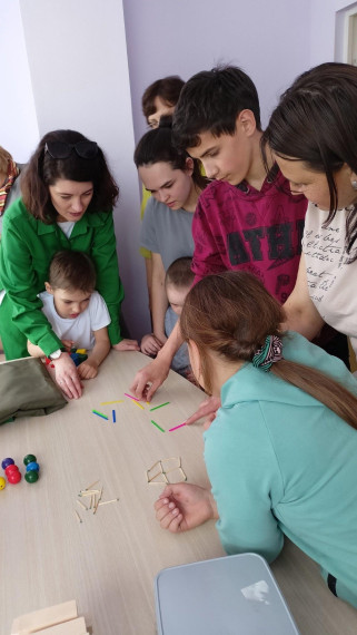 В Международный день семьи в детском саду «Ладошки» прошло районное мероприятие «Форт Боярд».